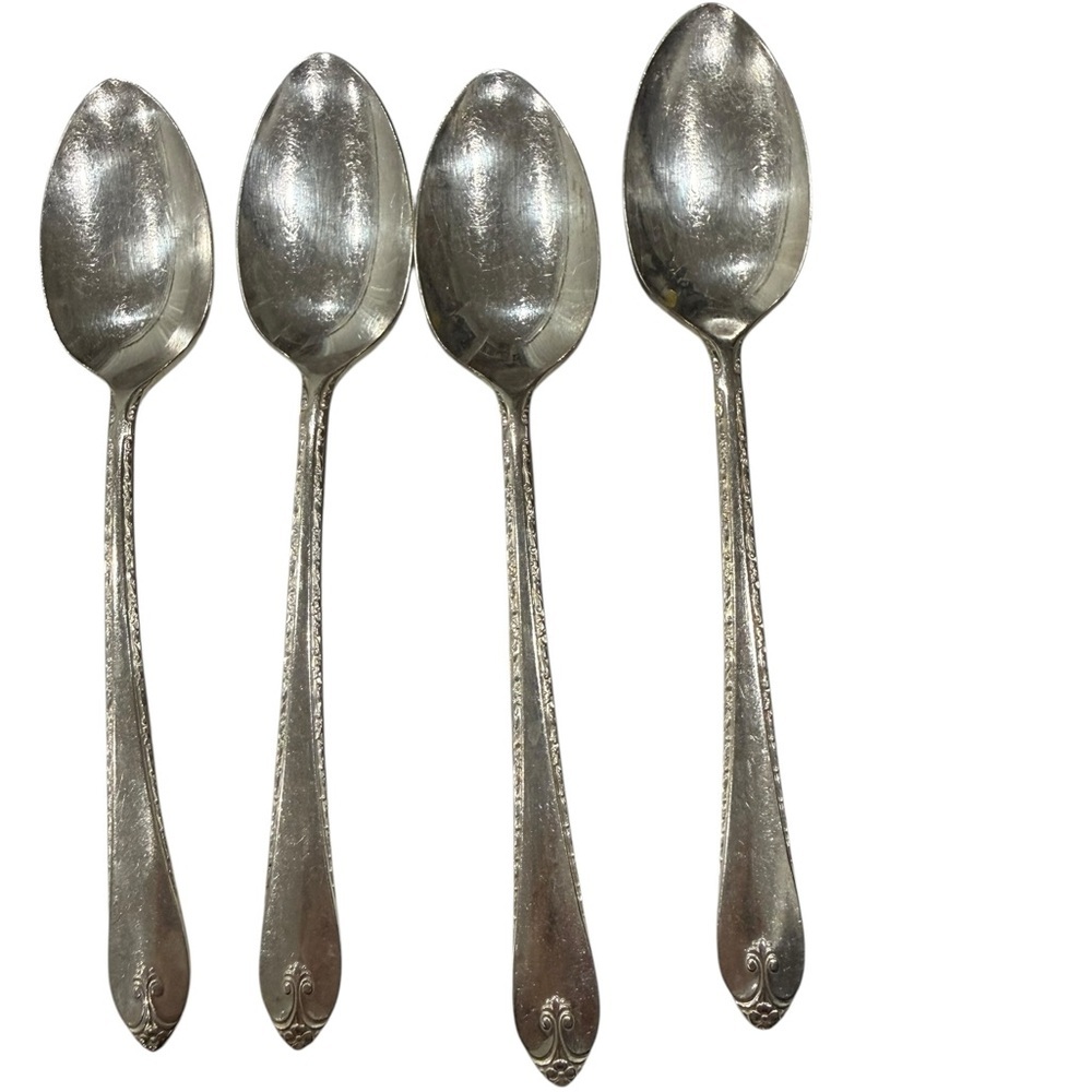 William Rogers & Son Exquisite Pattern Set of 4 Teaspoons 6 inch Silver Plate